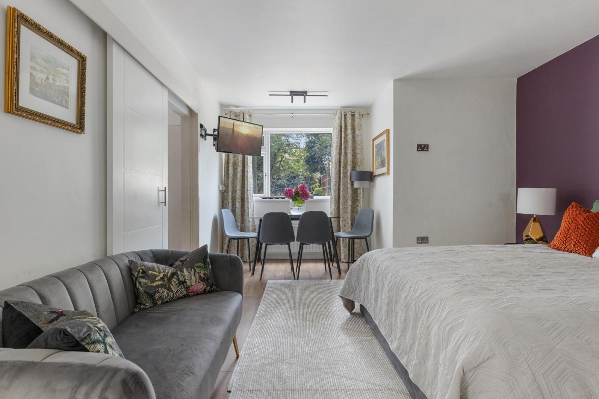 King Studio Apartment With Garden And Parking 伊灵 外观 照片